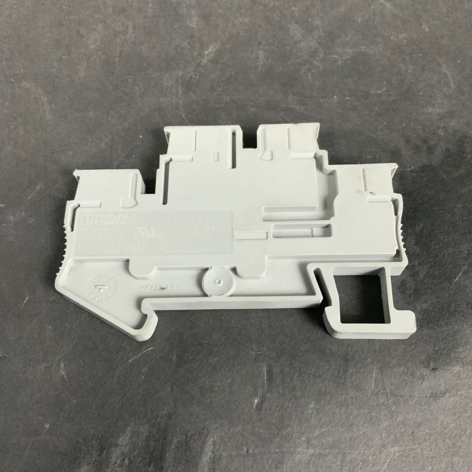 Used PHOENIX CONTACT PITTB 2.5 TERMINAL BLOCK - SET OF 5 - NEW ($3)