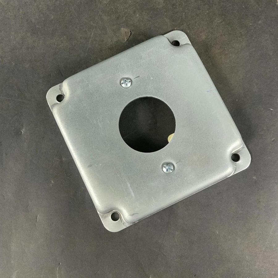Used STEEL CITY RS11 SQUARE BOX SURFACE COVER ($7 OBO)