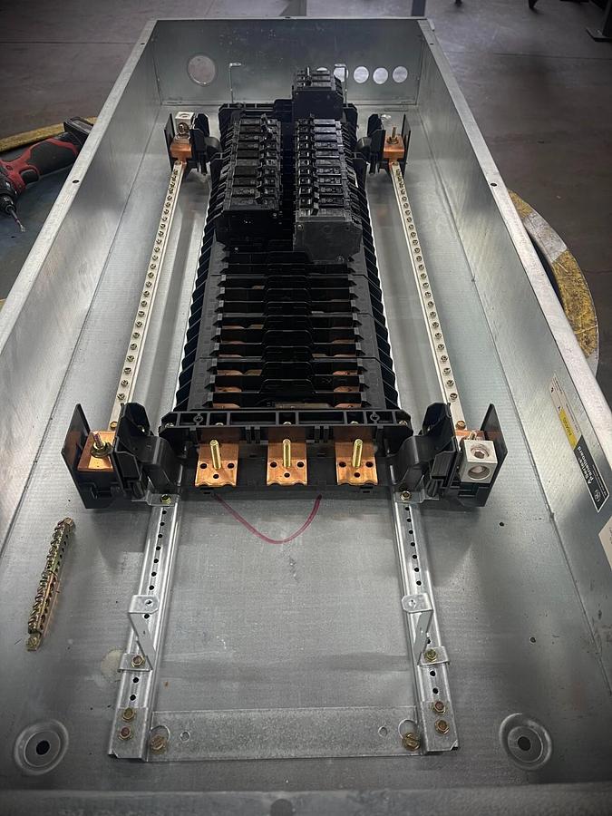 Used GE A-Series II Pro-Stock AQU3422RCX 208Y/120V ($1,299.99 OBO!!!)