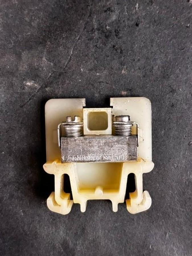Used ALLEN BRADLEY BUL. 1492 WHITE WIRE TERMINALS - GROUP OF 7 ($12 OBO)