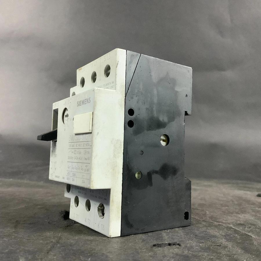 Used SIEMENS 3VU1300-1MG00 STARTER ($30 OBO)