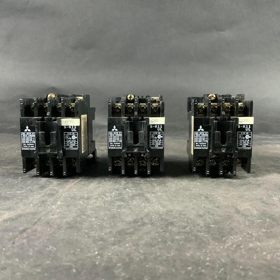 Used MITSUBISHI MSO-K11 UL CONTACTOR - SET OF 3 ($60 OBO)