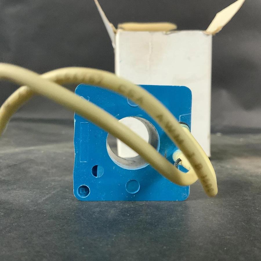 Used VICKERS 633741 COIL ($60 OBO)