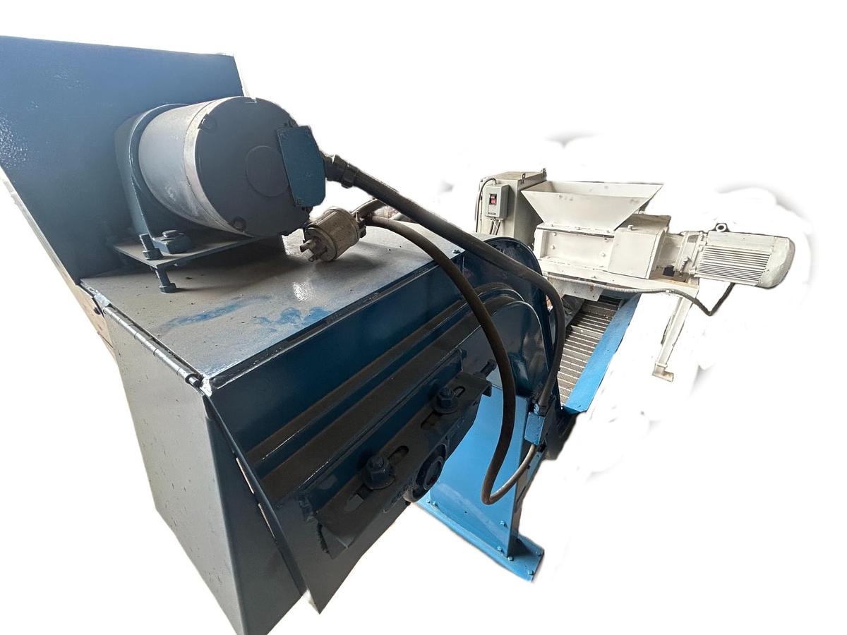 Used Shred Tech Shredder W/ Turbo Conveyor ($17,500 OBO) 13"x16" Opening