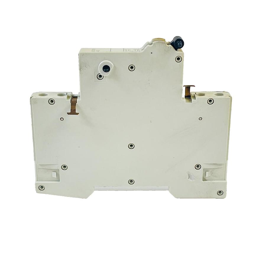 Used SIEMENS 5ST3010 AUXILIARY CIRCUIT SWITCH 6A 230VAC 1NO 1NC DIN RAIL