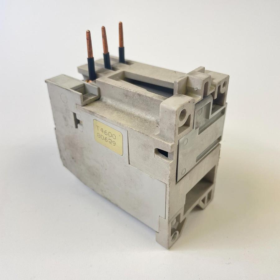 Used CUTLER HAMMER C306DN3 SERIES B1 OVERLOAD RELAY INDUSTRIAL MOTOR CONTROL