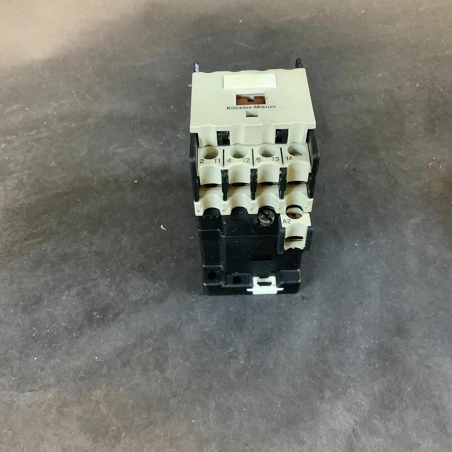 Used MOELLER DIL 00AM-10 110V CONTACTOR ($40 OBO)