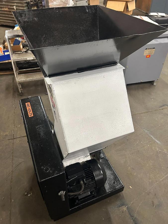 Used SOLO CR-614S Granulator/Shredder - RECONDITIONED 2025