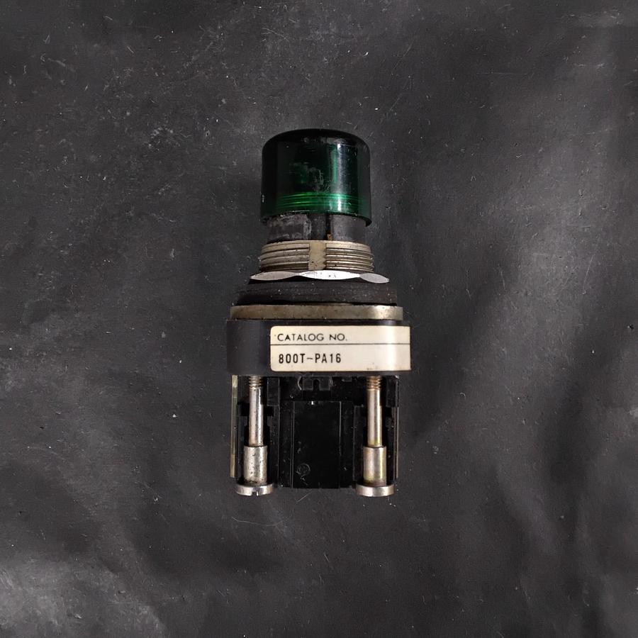 Used ALLEN BRADLEY 800T-PA16 SERIES N GREEN PUSHBUTTON SWITCH ($14