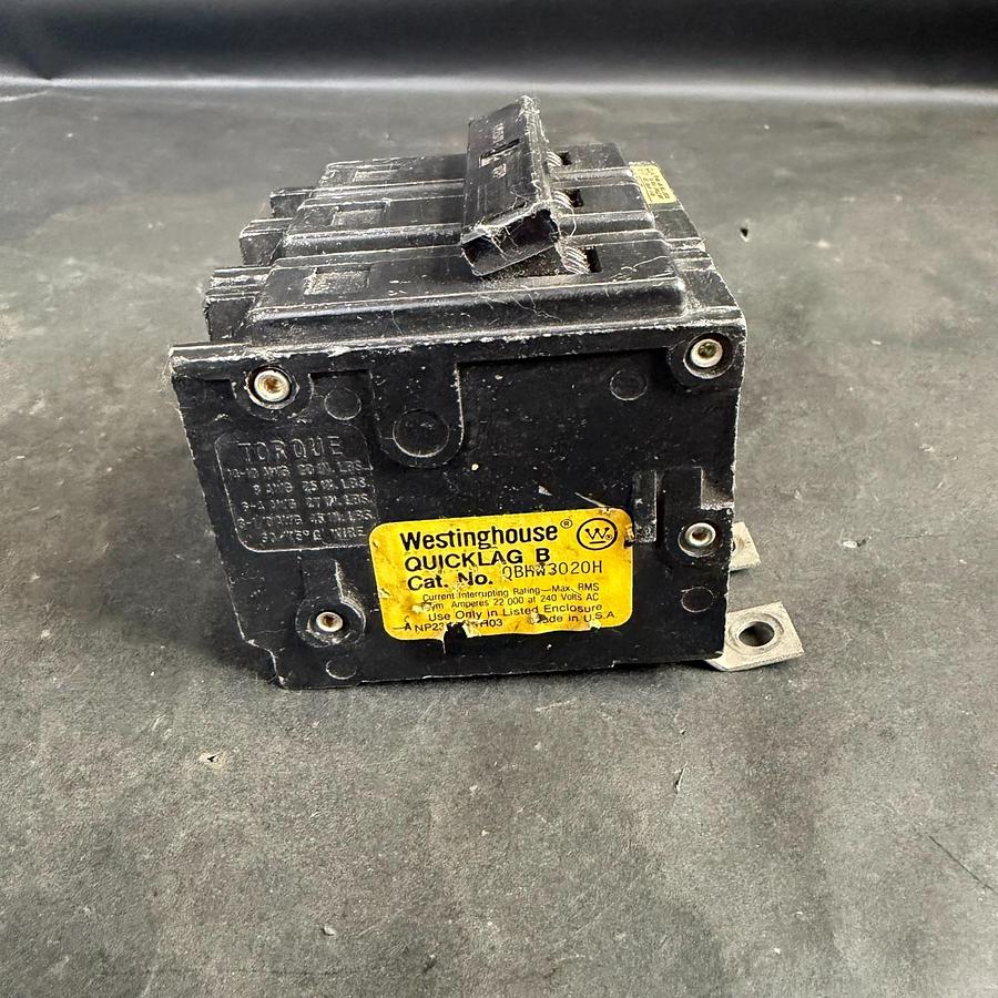 Used WESTINGHOUSE QBHW3020H CIRCUIT BREAKER