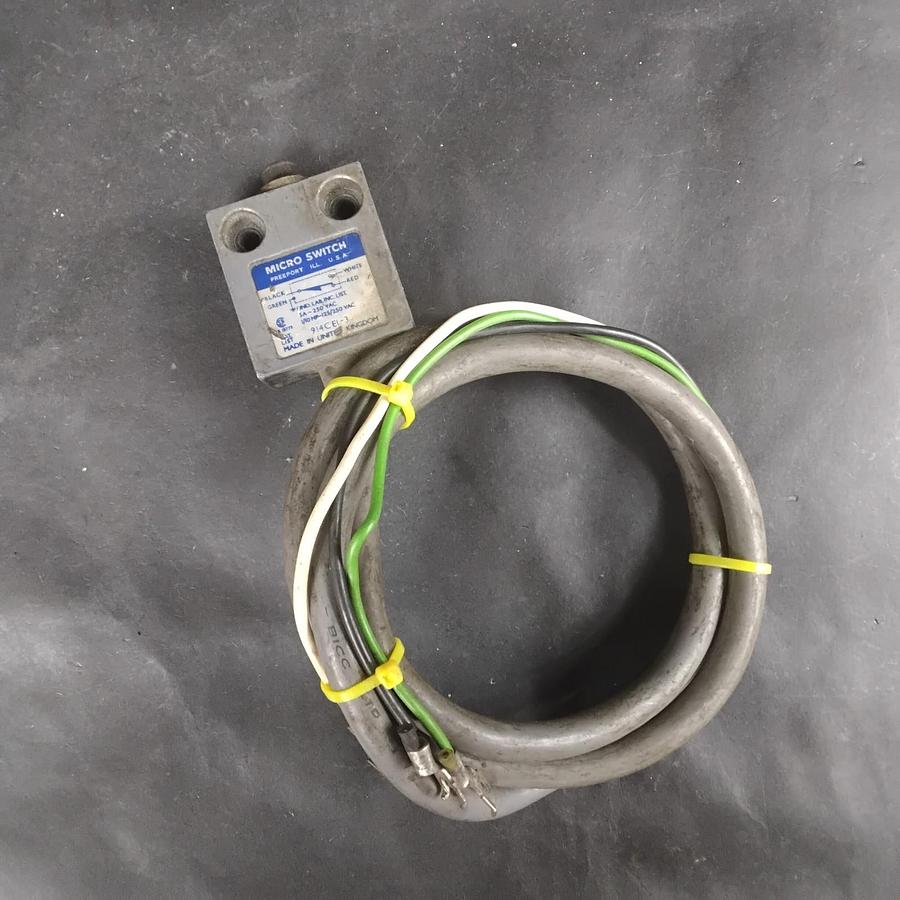 Used HONEYWELL 914CE1-3 LIMIT SWITCH ($25 OBO)