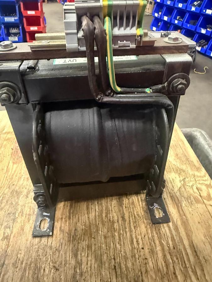 Used UVT TYPE VHG 056-0166 TRANSFORMER