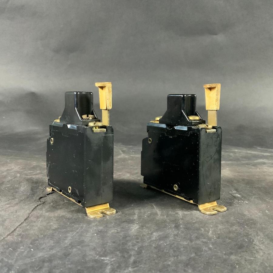 ALLEN BRADLEY 815-BOV4 OVERLOAD RELAY - SET OF 2 ($15 OBO)