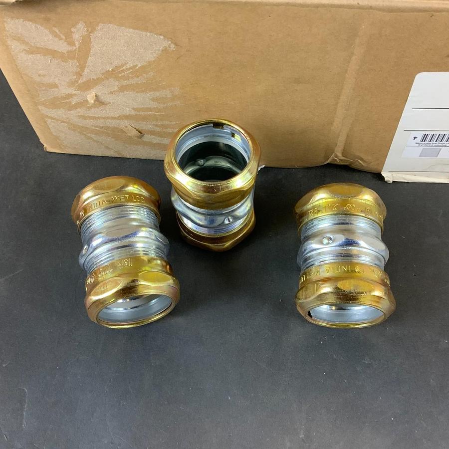 Used THOMAS & BETTS TK114A-RT 1-1/4” EMT COMPRESSION COUPLING - BOX OF 50 ($100 OBO)