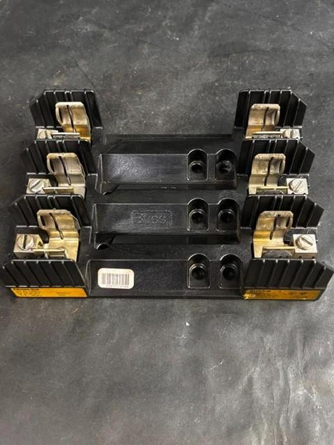 Used BUSSMANN R60060-3CR FUSE BLOCK ($26 OBO)