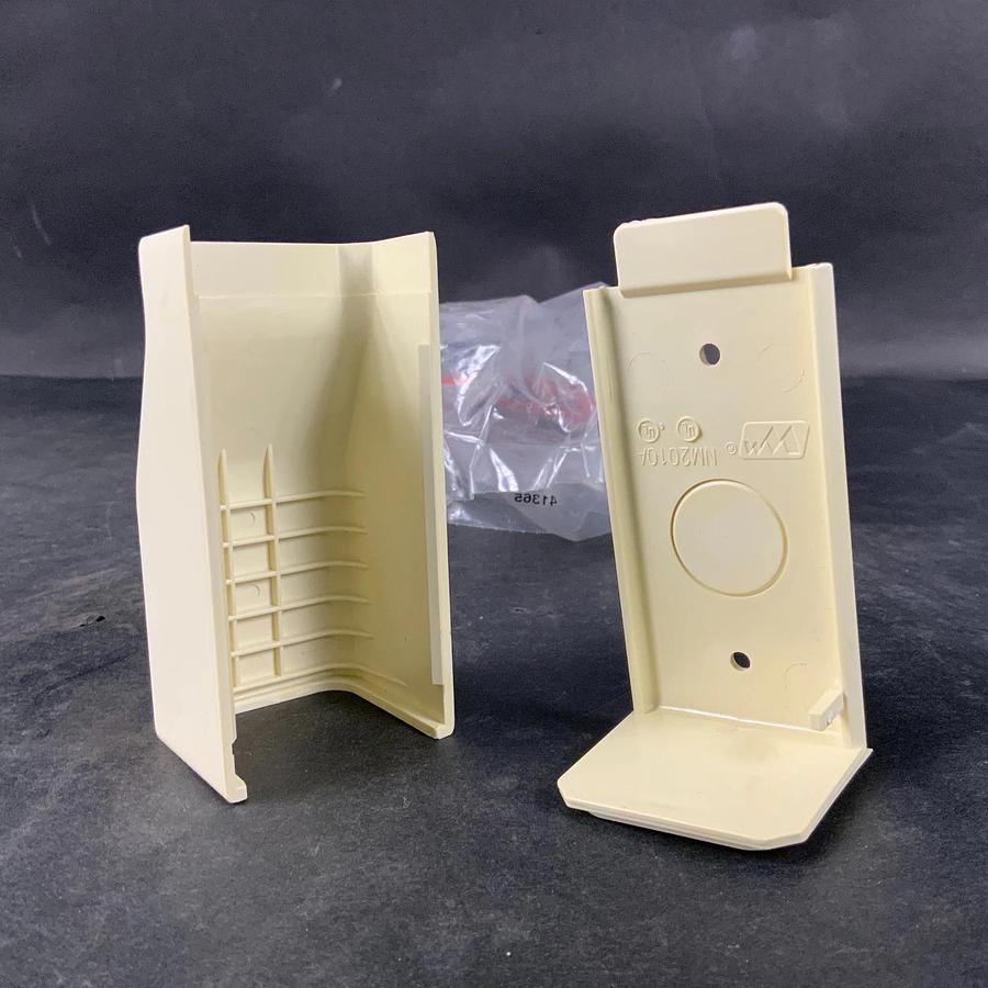 WIREMOLD NM2010A END FEED FITTING ($12 OBO)