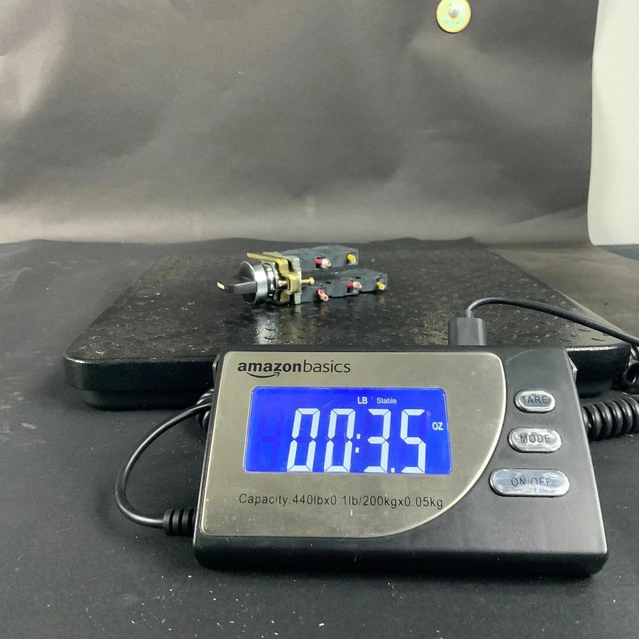 Used TELEMECANIQUE ZBE-101 SELECTOR SWITCH ($10 OBO)