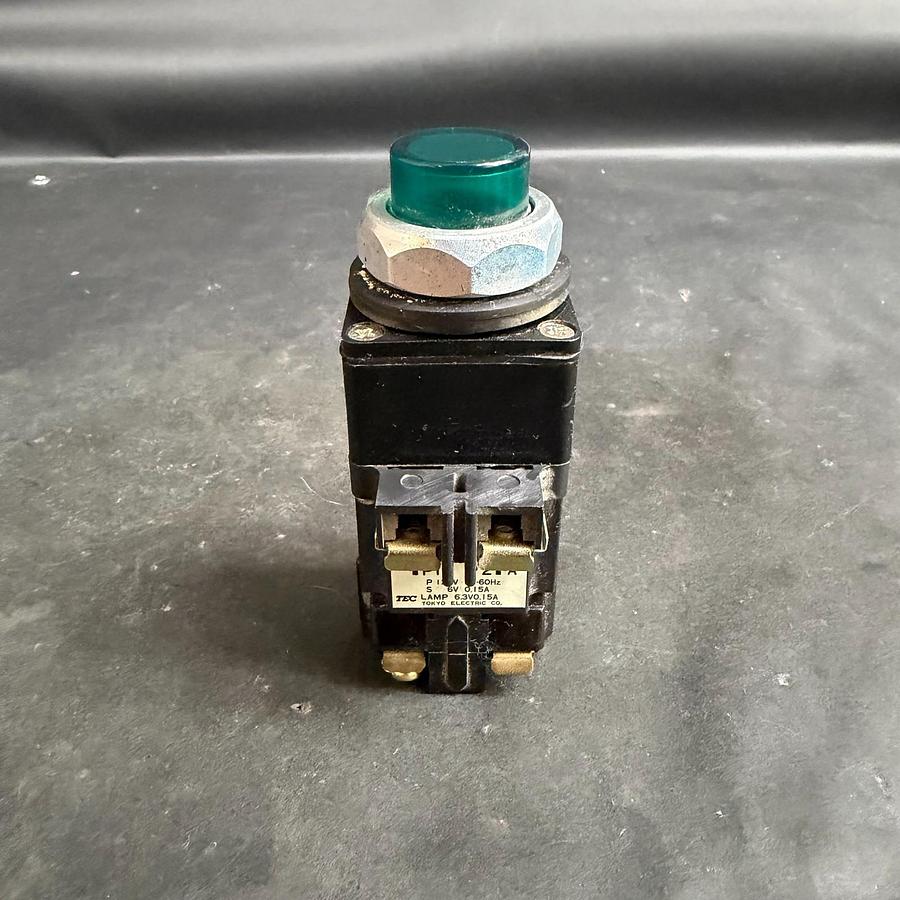Used TOKYO ELECTRIC LS-1031D-11A GREEN PUSHBUTTON ($25 OBO)