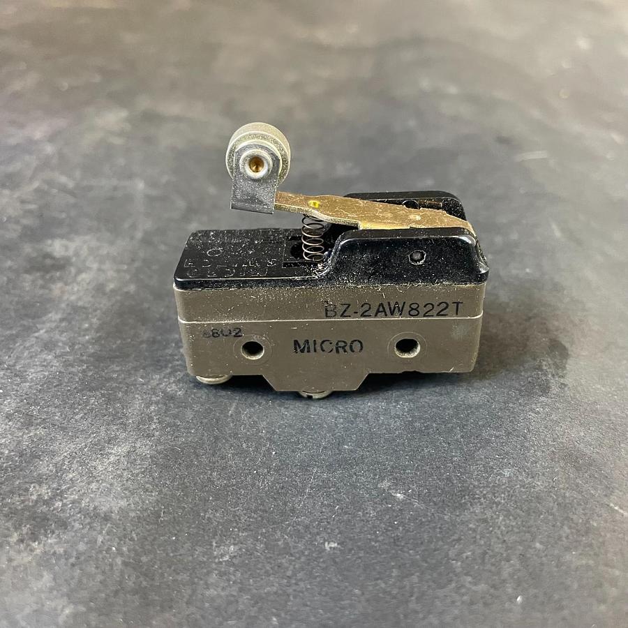 Used HONEYWELL BZ-2AW822T - MICRO SWITCH