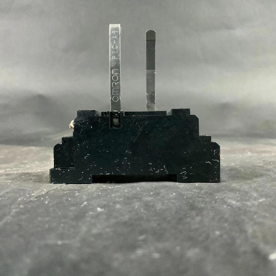 Used OMRON PYF14A-E RELAY SOCKET ($7 OBO)