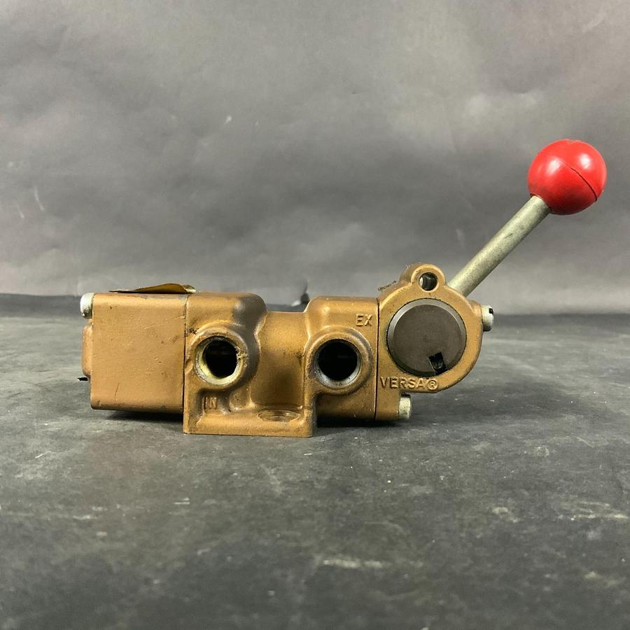 Used VERSA VZH-3301 VALVE ($100 OBO)