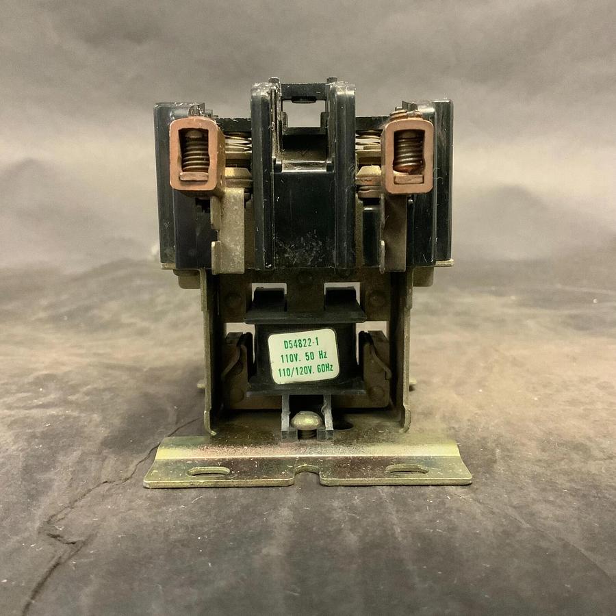 Used FURNAS 42BE15AFL1 DEFINITE PURPOSE CONTACTOR ($40 OBO)