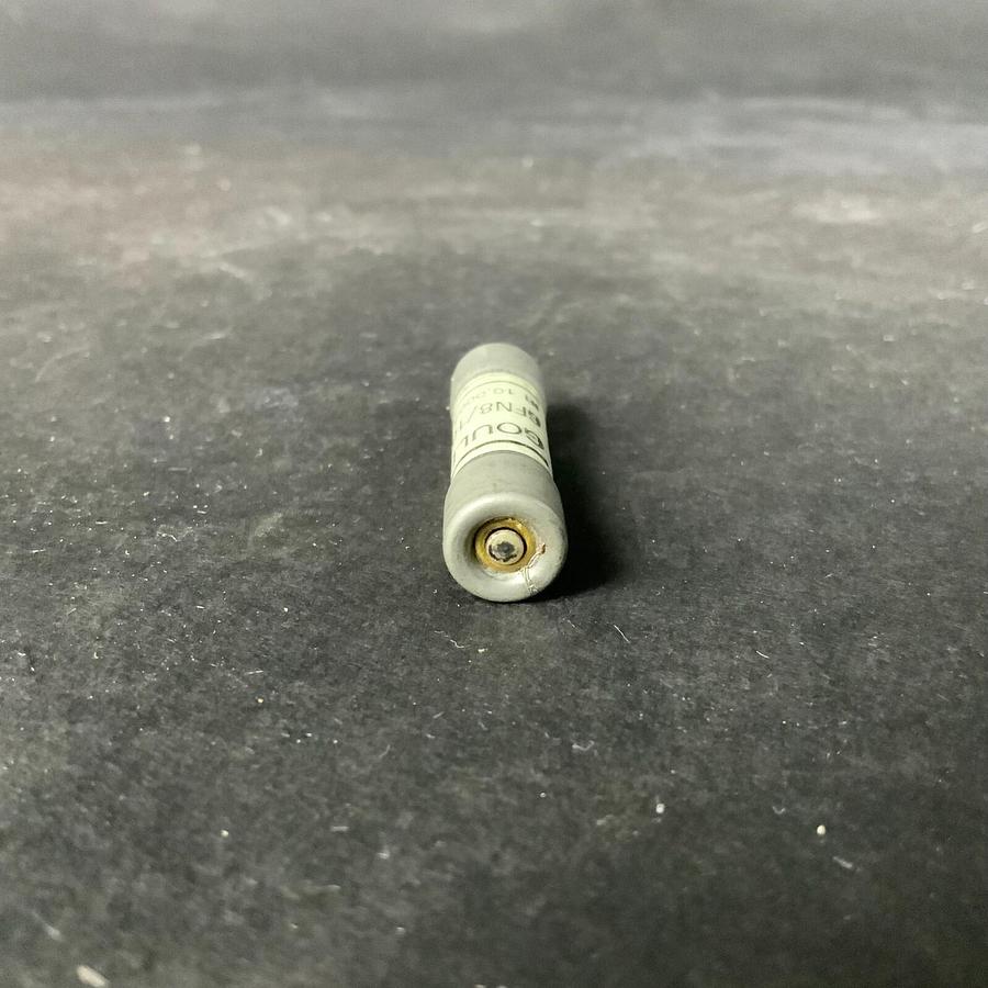 Used FERRAZ SHAWMUT GFN8/10 FUSE ($3 OBO)