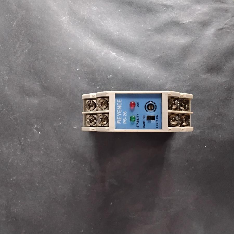 Used KEYENCE PS-26 PHOTOELECTRIC SENSOR AMPLIFIER ($10 OBO)