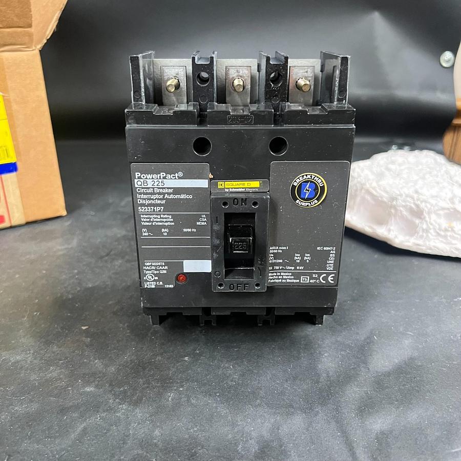 Used SQUARE D QBF32225TS CIRCUIT BREAKER ($175 OBO)