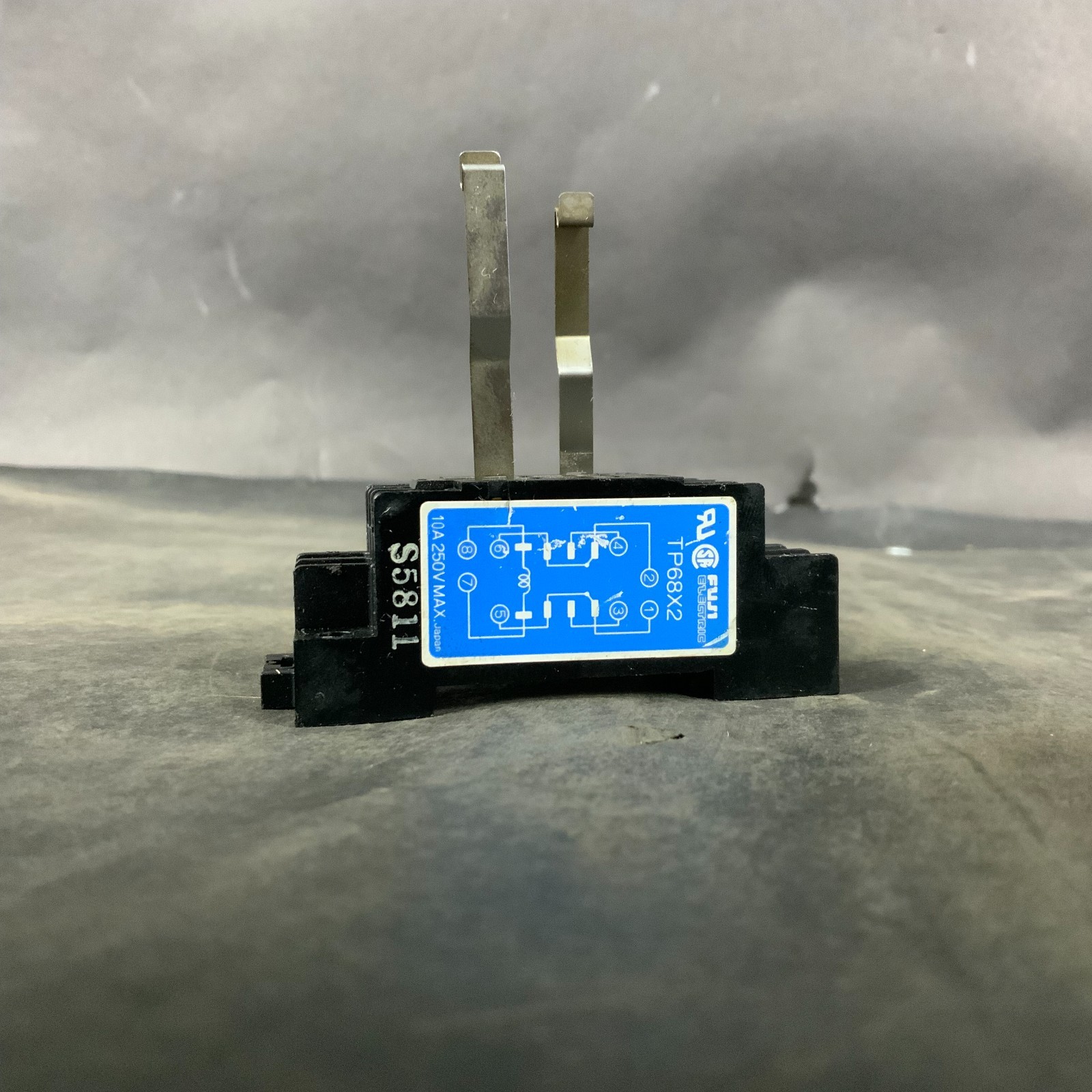 Used FUJI ELECTRIC TP68X RELAY SOCKET ($12 OBO)