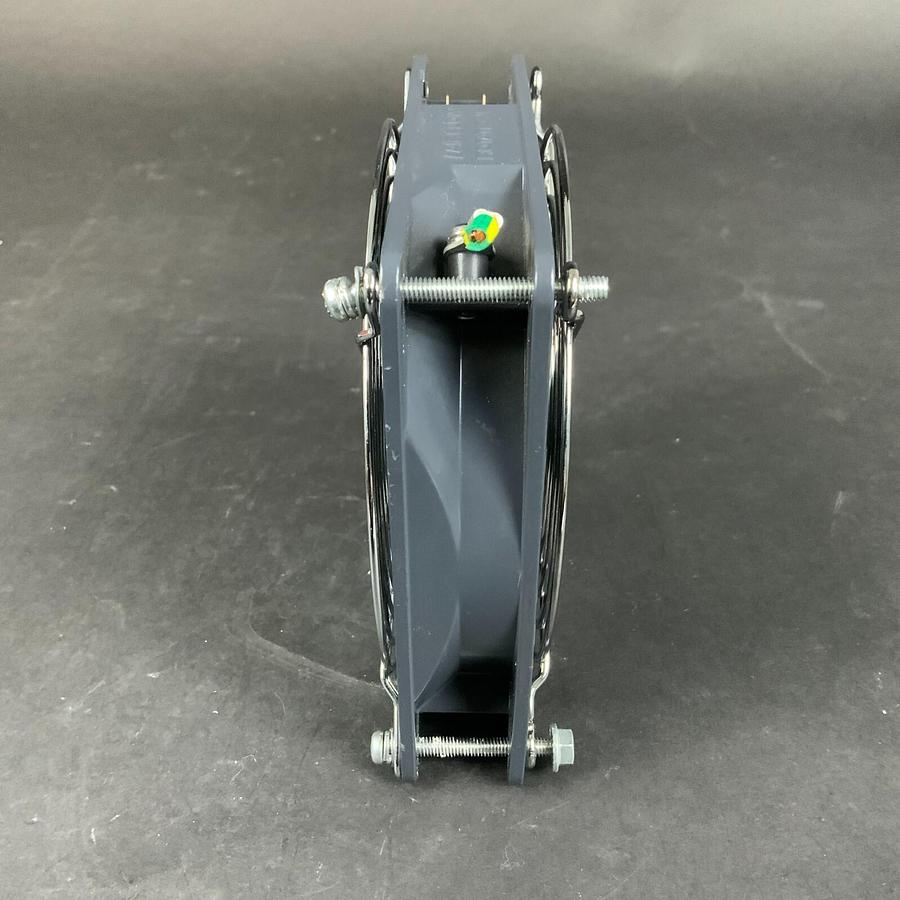 Used ORIX ORIENTAL MOTOR MU1225S-41N AXIAL FAN ($20 OBO)