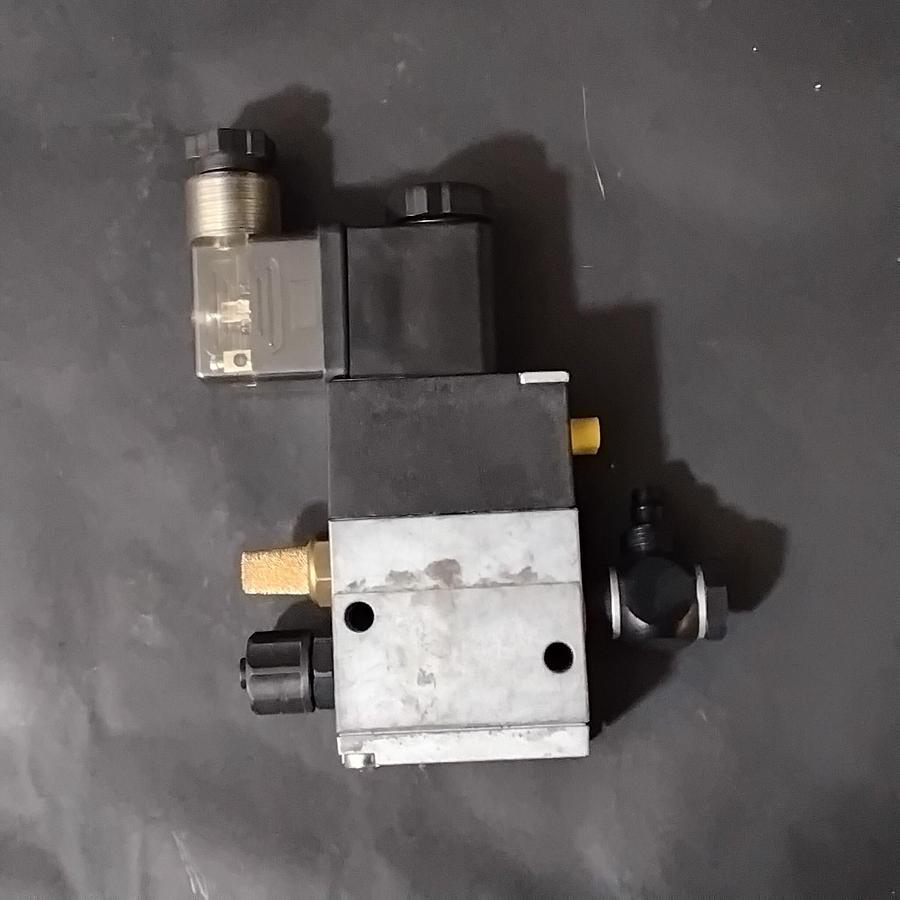 Used REXROTH 577-255 SOLENOID VALVE ($99.80 OBO)