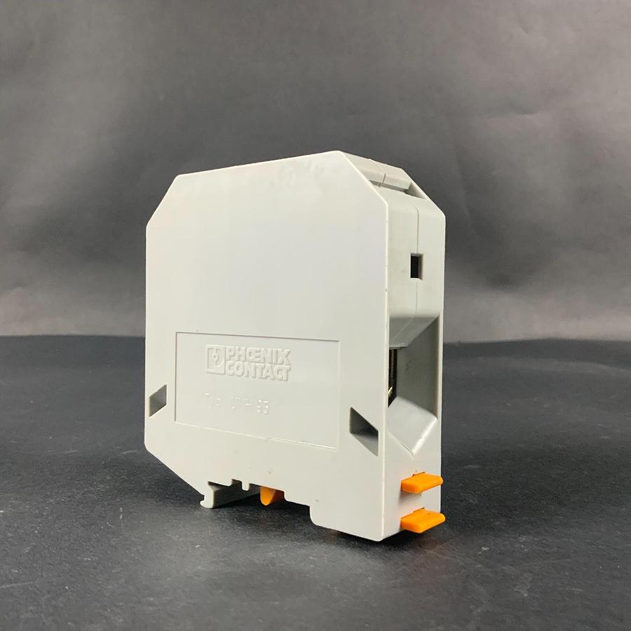 Used PHOENIX CONTACT UKH95 TERMINAL BLOCK ($10 OBO)