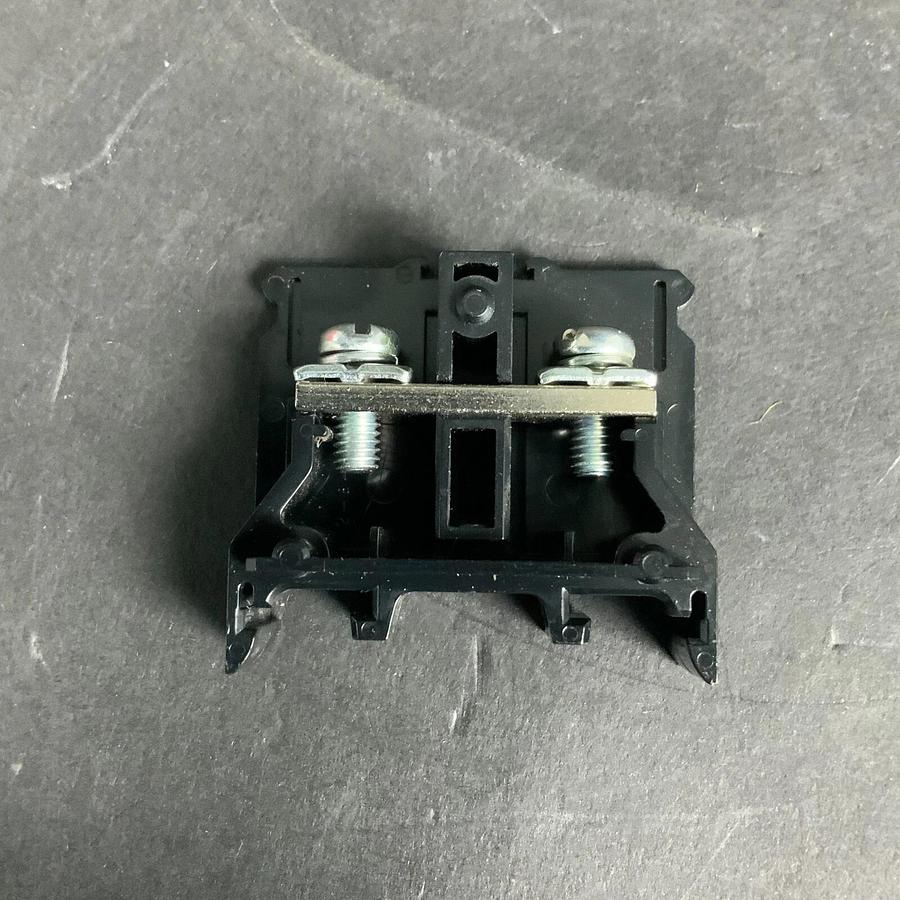 IDEC BN30W TERMINAL BLOCK - SET OF 6 - NEW ($5)