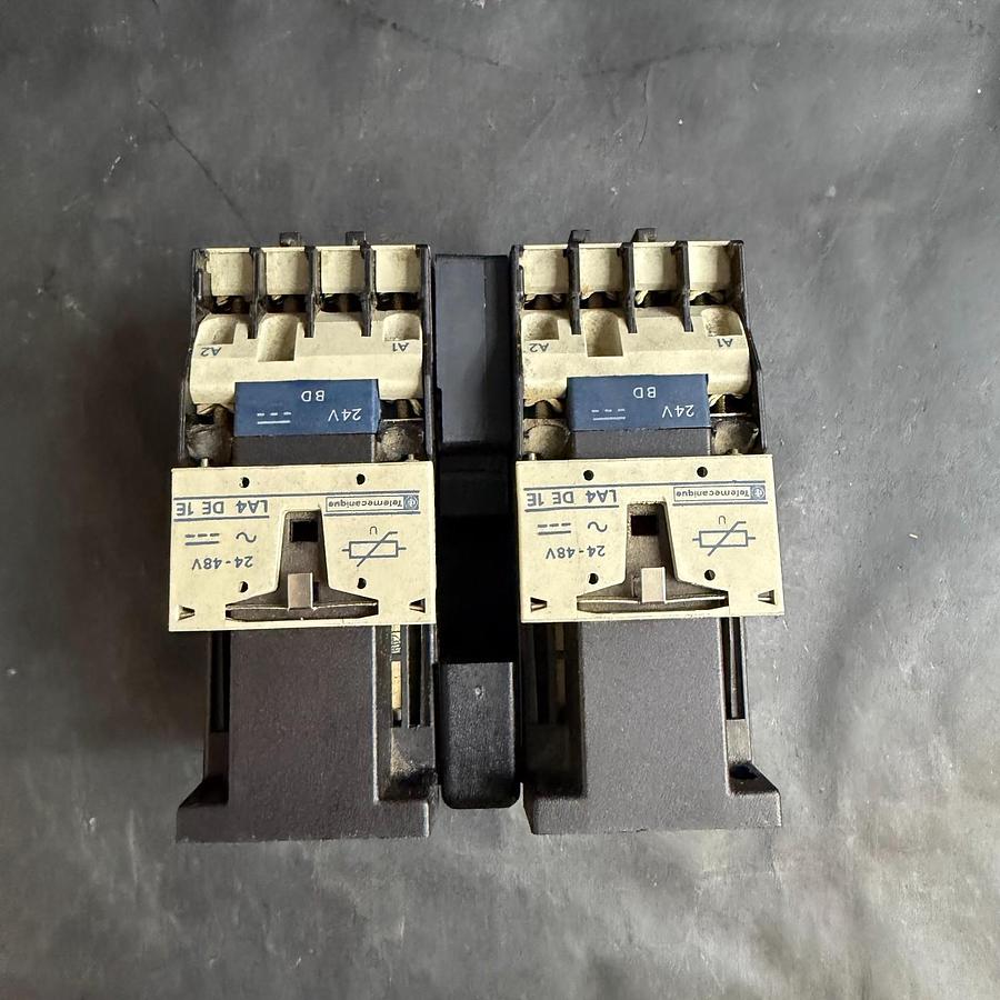 Used TELEMECANIQUE LP2-D0901 REVERSING CONTACTOR ($45 OBO)