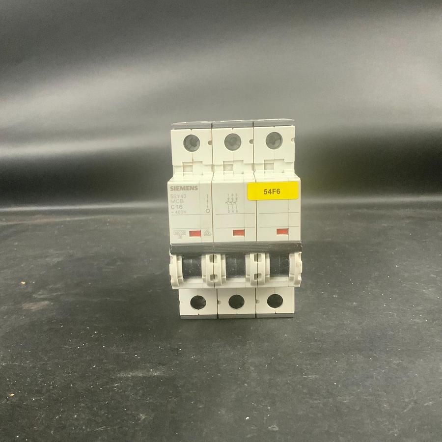 Used SIEMENS 5SY4316-7 CIRCUIT BREAKER ($15 OBO)