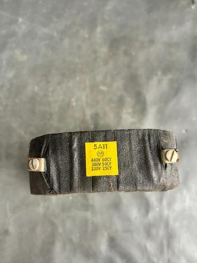 Used ALLEN BRADLEY 5A11 COIL