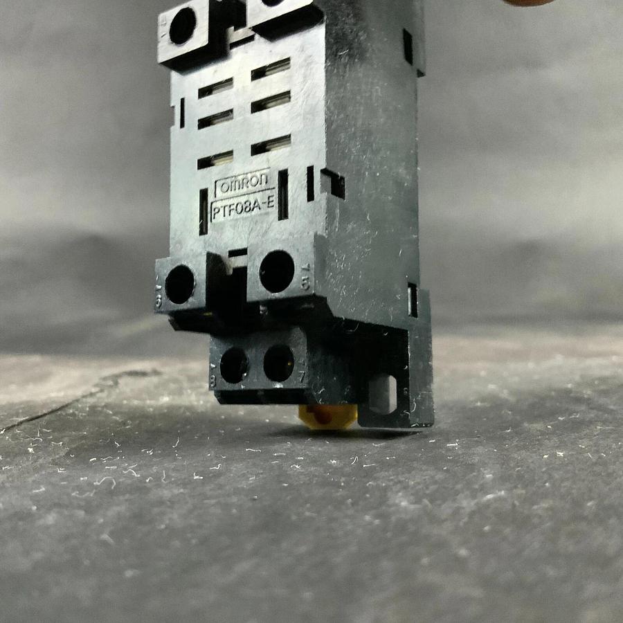 OMRON PTF08A-E RELAY SOCKET ($7 OBO)
