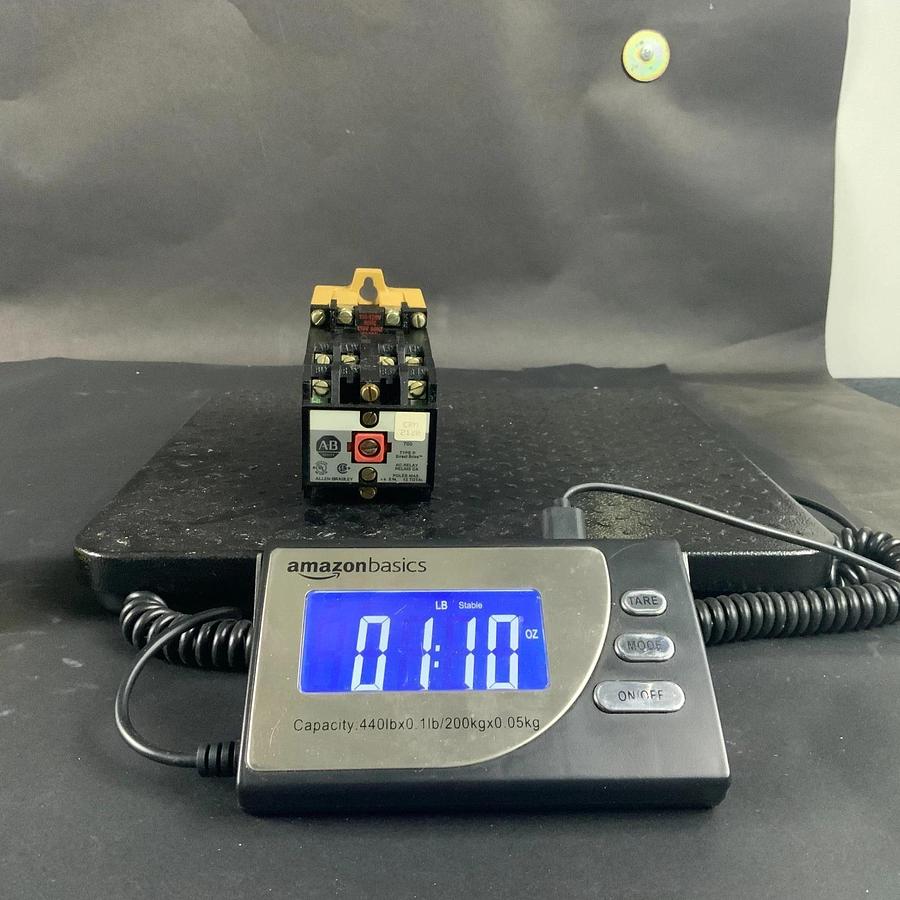 Used ALLEN BRADLEY 700-P600A1 SER B RELAY ($25 OBO)