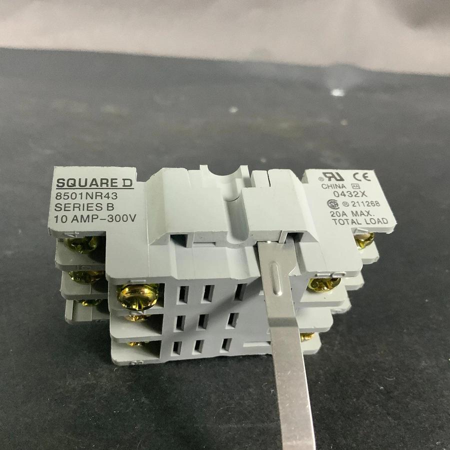 Used SQUARE D 8501NR43 RELAY SOCKET ($12 OBO)