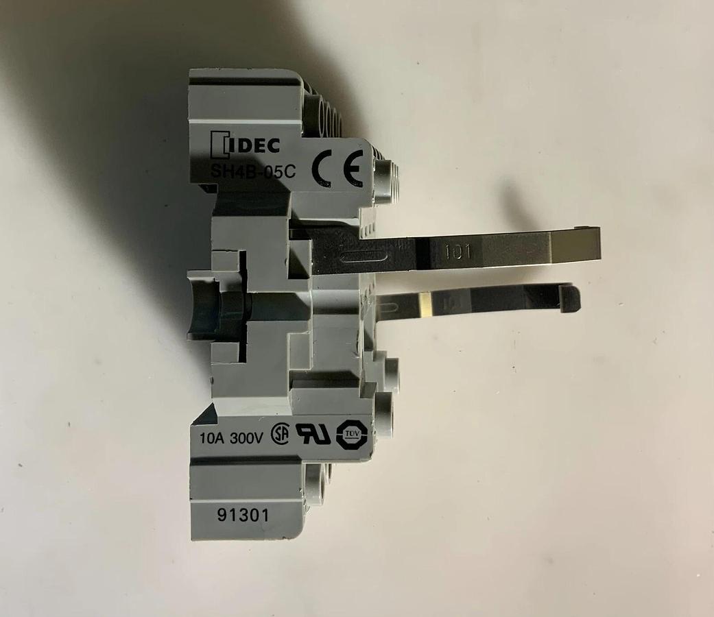 IDEC SH4B-05C ($11.99.EACH OBO)