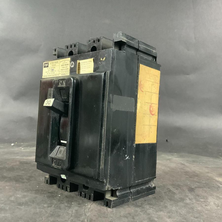 Used FEDERAL PACIFIC ELECTRIC NEF431030 CIRCUIT BREAKER ($85 OBO)
