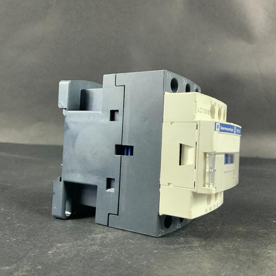 Used TELEMECANIQUE LC1D18 CONTACTOR ($25 OBO)