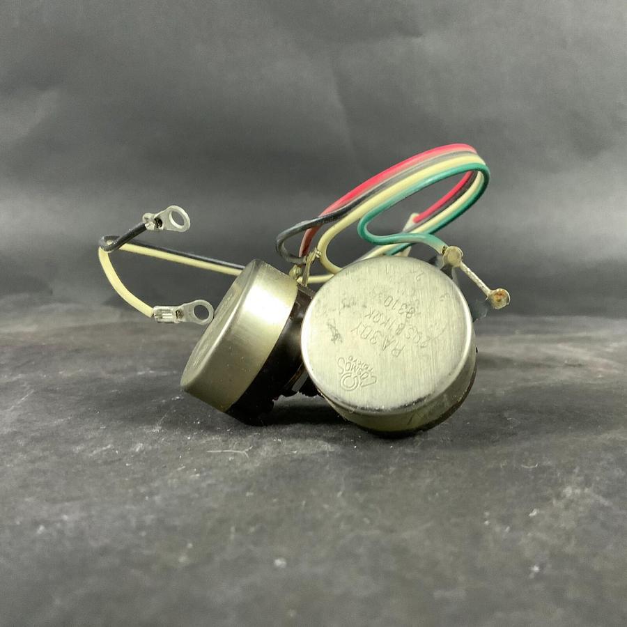 Used NOBLE RA30YN-20SB-1K POTENTIOMETER - SET OF 2 ($20 OBO)