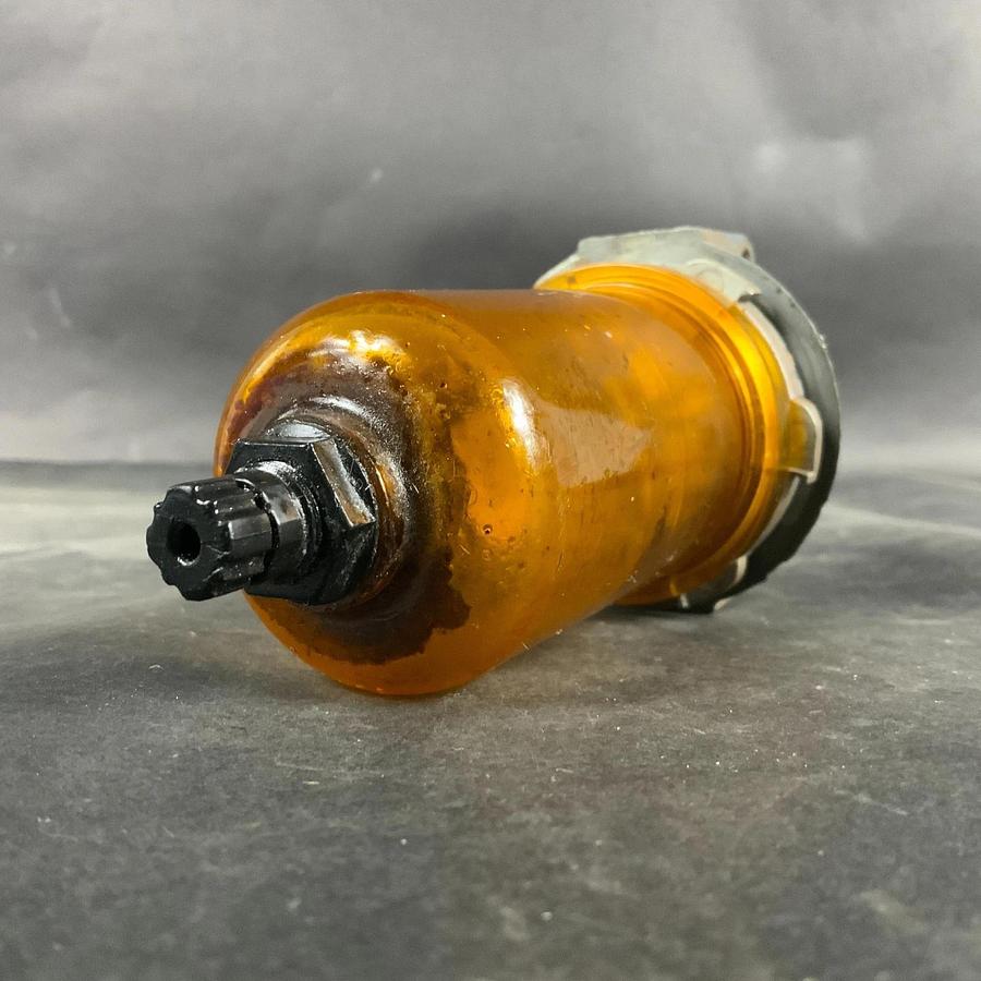 Used SCHRADER BELLOWS 3531-1000 FILTER AIR LINE ($45 OBO)