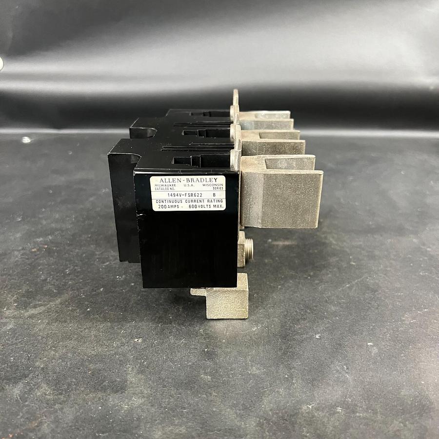 Used ALLEN BRADLEY 1494V-FSR622 FUSE BLOCK ($40 OBO)