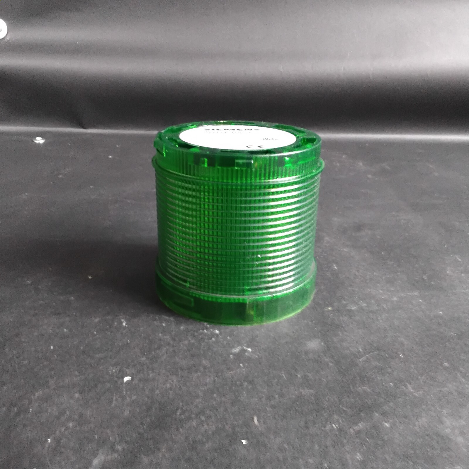 Used SIEMENS 8WD4 400-1AC GREEN SIGNAL LIGHT ($15 OBO)