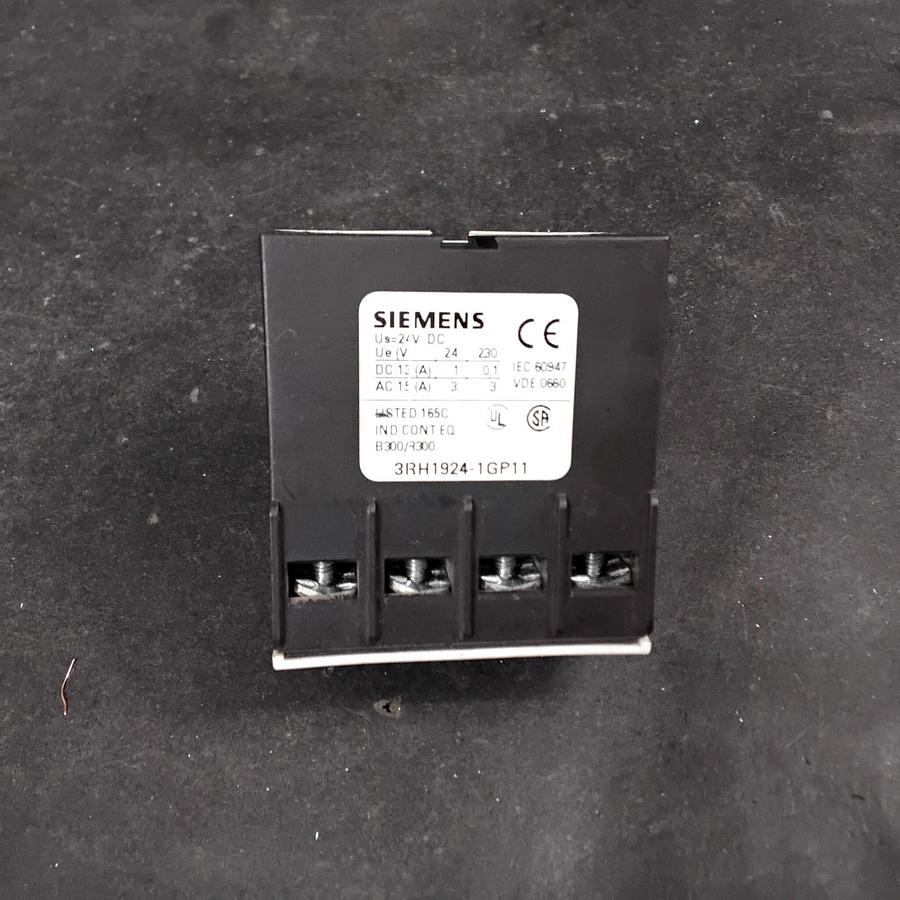 Used SIEMENS 3RH1924-1GP11 COUPLING LINK ($17 OBO)