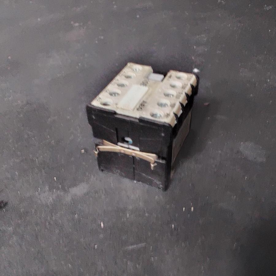 Used AEG LS207 CONTACTOR ($45 OBO)