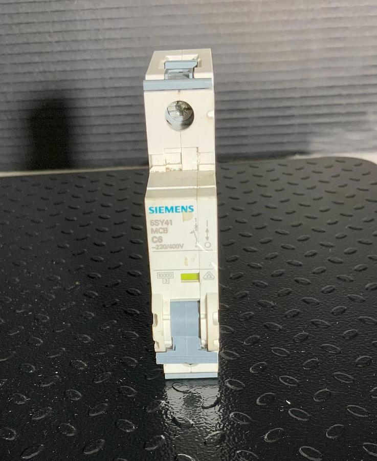 SIEMENS 5SY4106-7 ($19.99/EACH OBO)